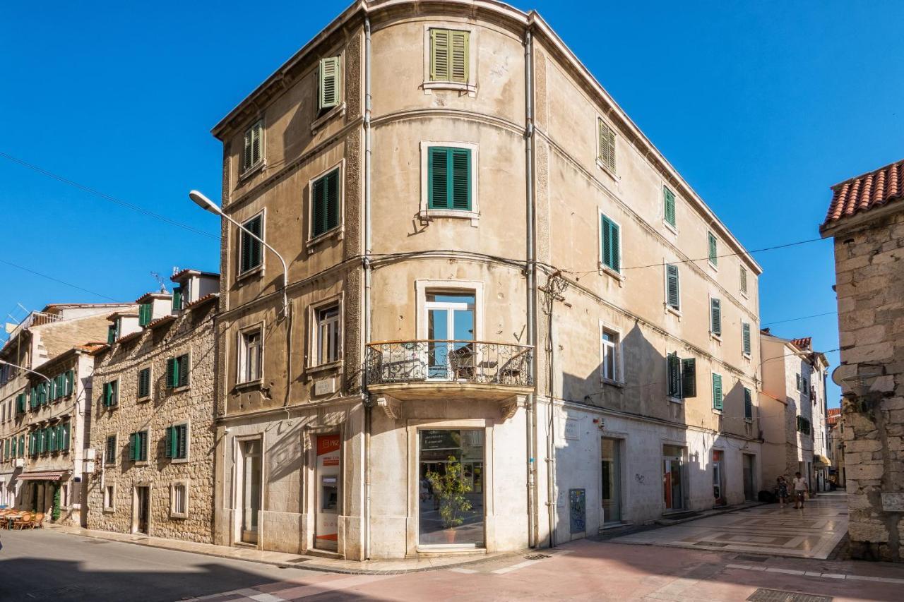Apartment Queen Teuta In The Heart Of Split Historical Heritage Екстер'єр фото